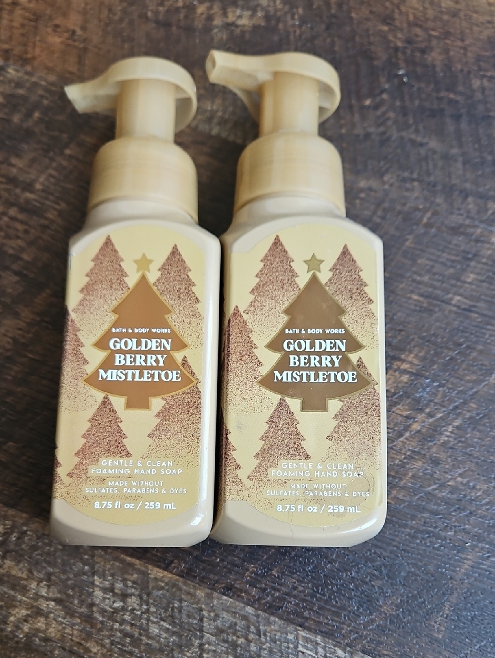 Bath & Body Works Golden Berry Mistletoe Foaming Hand Soap Duo - Beige Gold